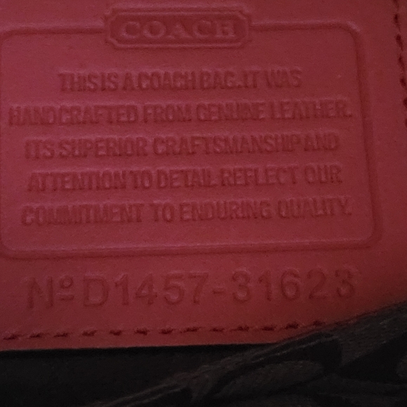 COACH Beecker Sullivan Pebvled Leather Bag Raspberry - Picture 8 of 8